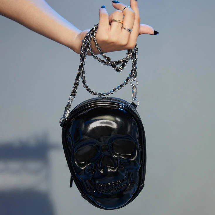 Cheap ⭐ Claire's Black Skull Chain Crossbody Bag 🔥 1 Cheap ⭐ Claire's Black Skull Chain Crossbody Bag 🔥